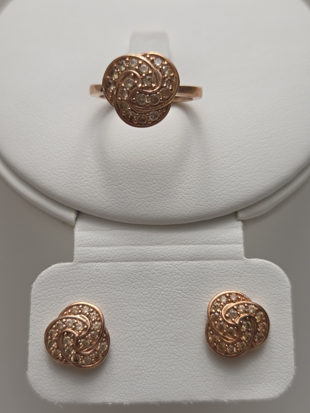 Pavé Knot Ring and Stud Earrings - Rose Gold